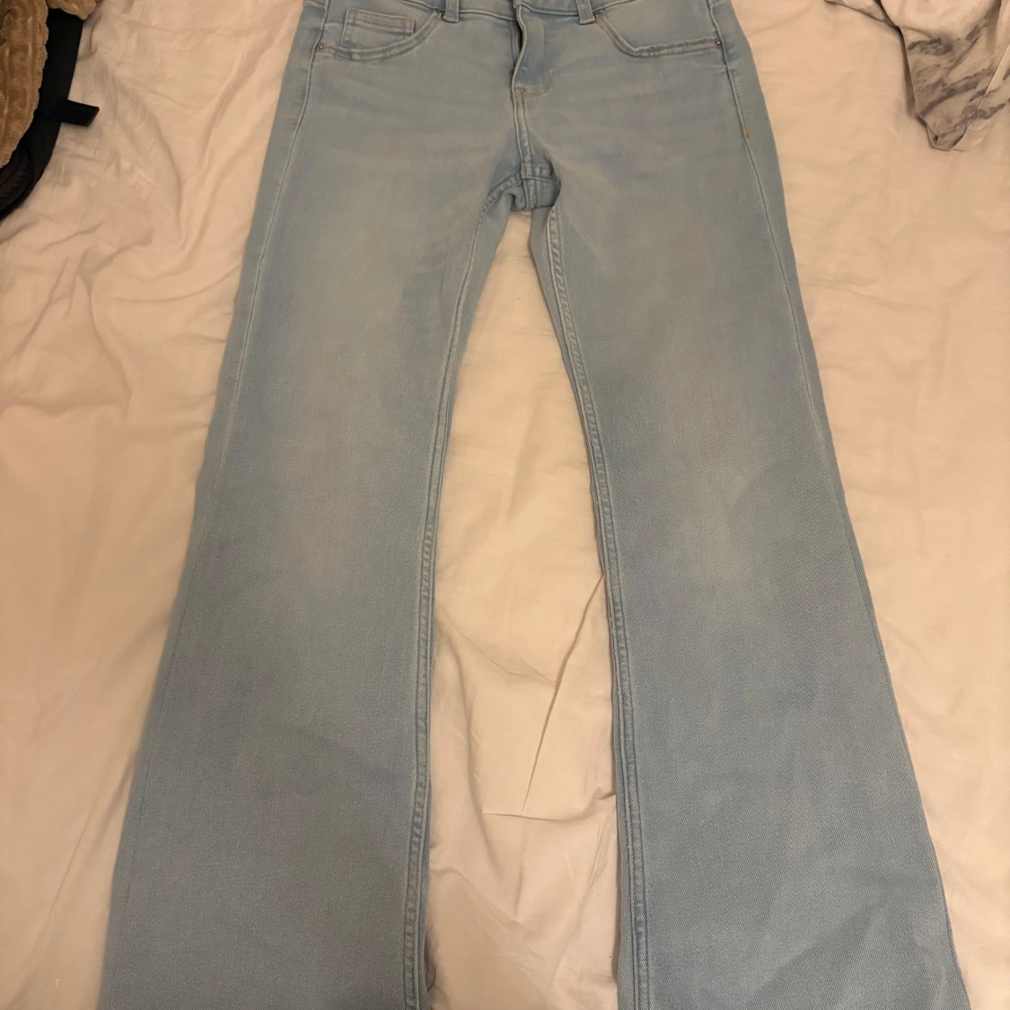 Bootcut ljusblå jeans