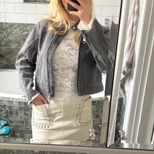 Jeansjacka  - Från arket i storlek 36! Använd fåtal gånger!