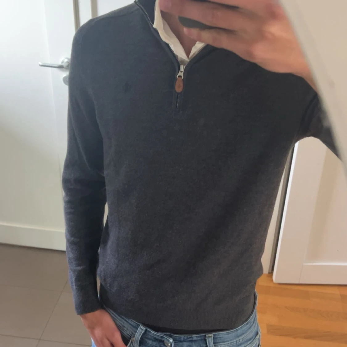 Mörkgrå Morris halfzip i 100% merinoull - 1