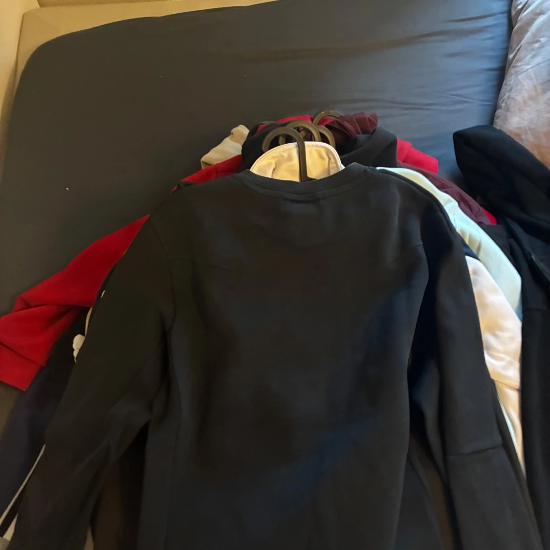 Svart Nike sweatshirt med logga - 1