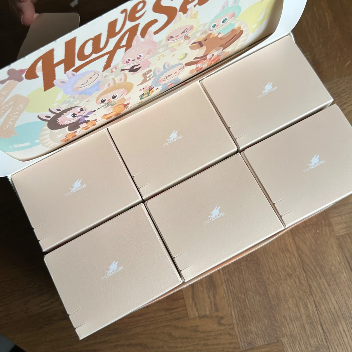 Have A Seat LABUBU - Pop Mart samlarfigurbox - 3