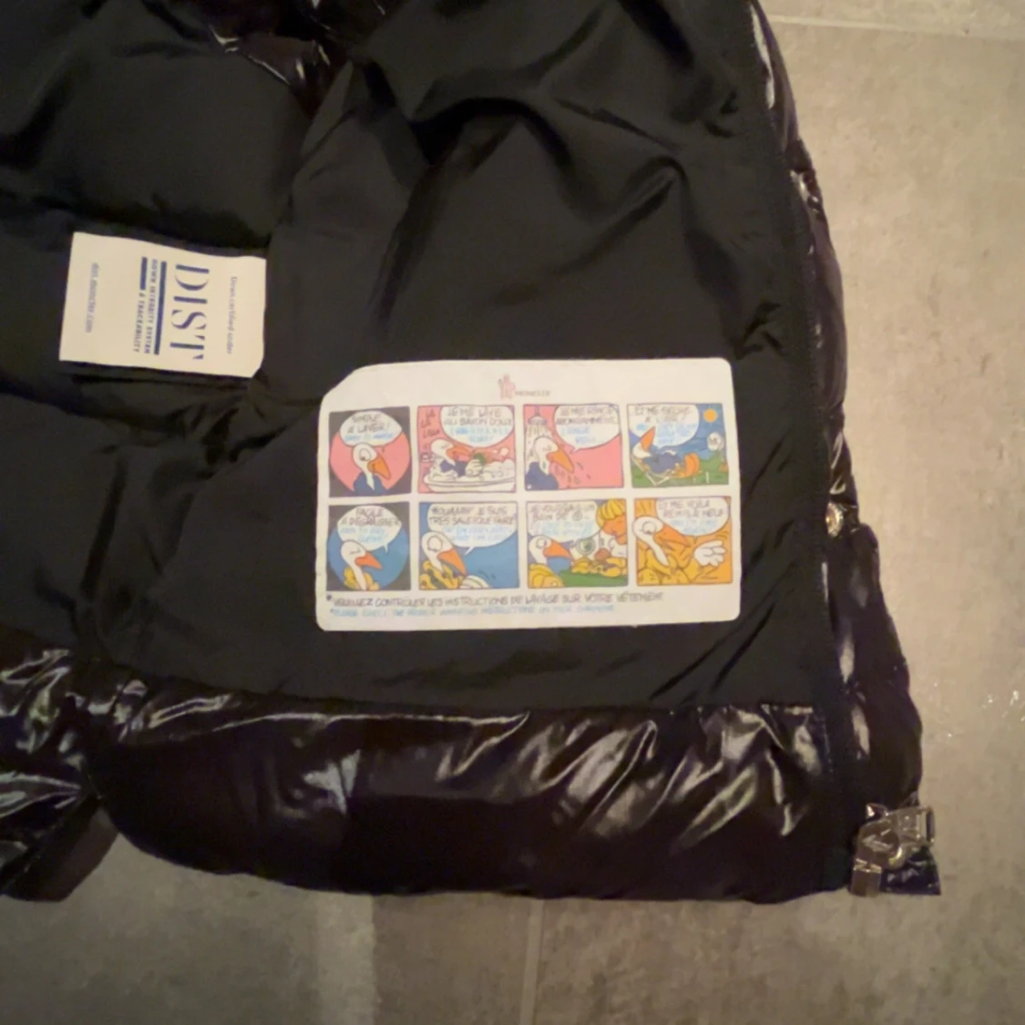 Svart dunväst från Moncler - 3