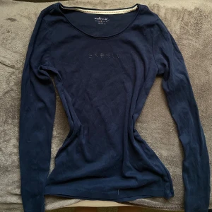 Esprit tröja  - Super fin köpt vintage från märket esprit! 