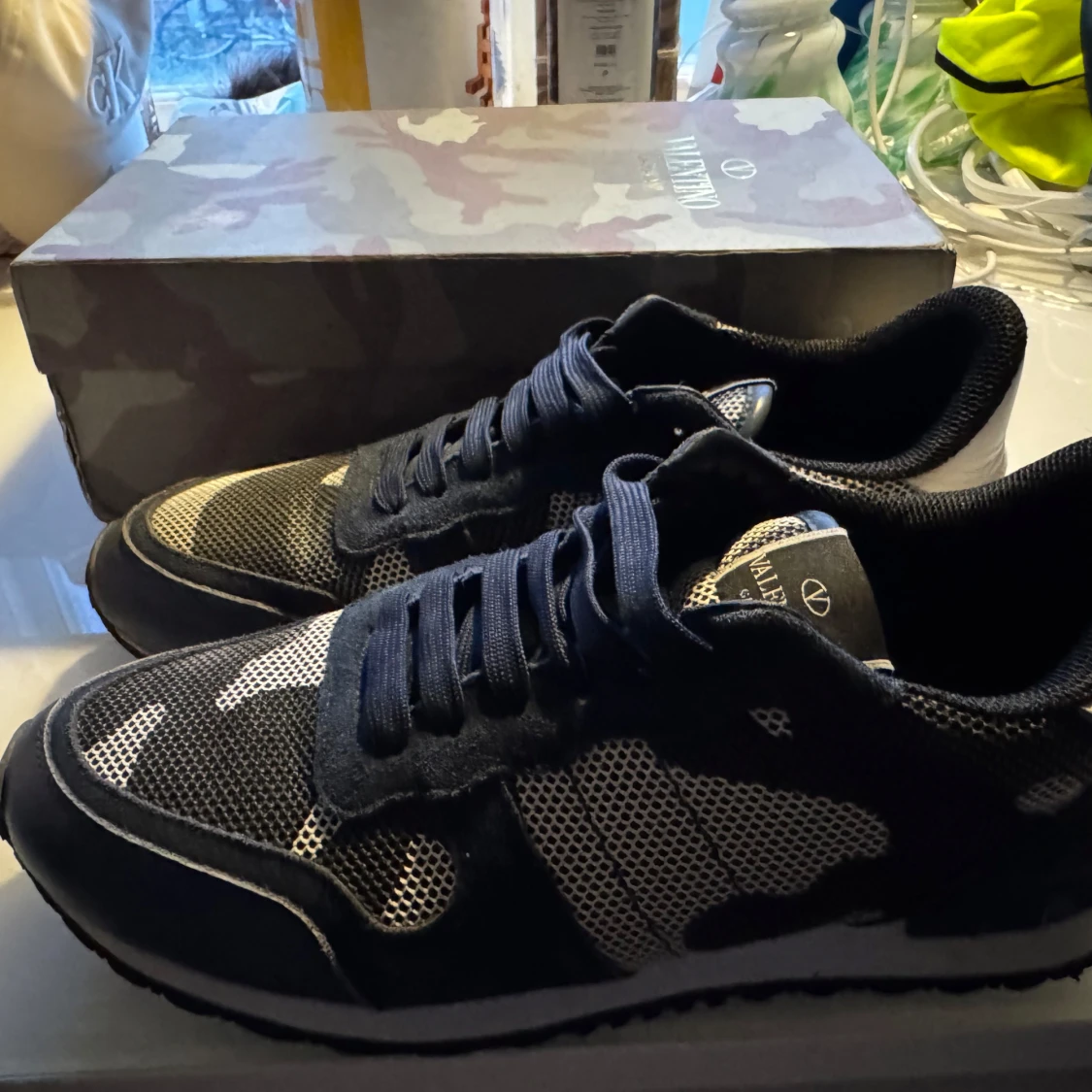 Valentino rockrunners