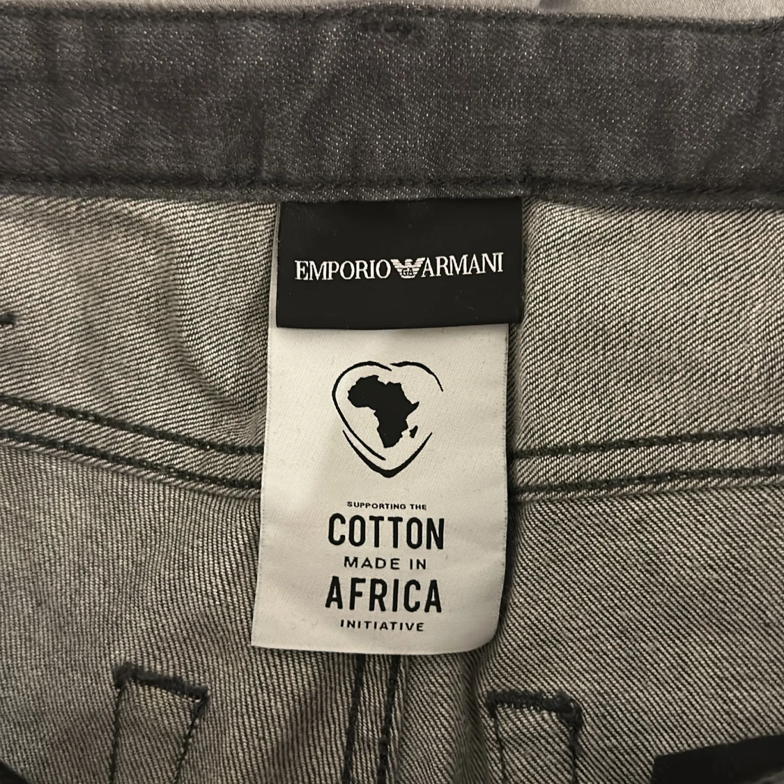 Svarta jeans från Emporio Armani - 2