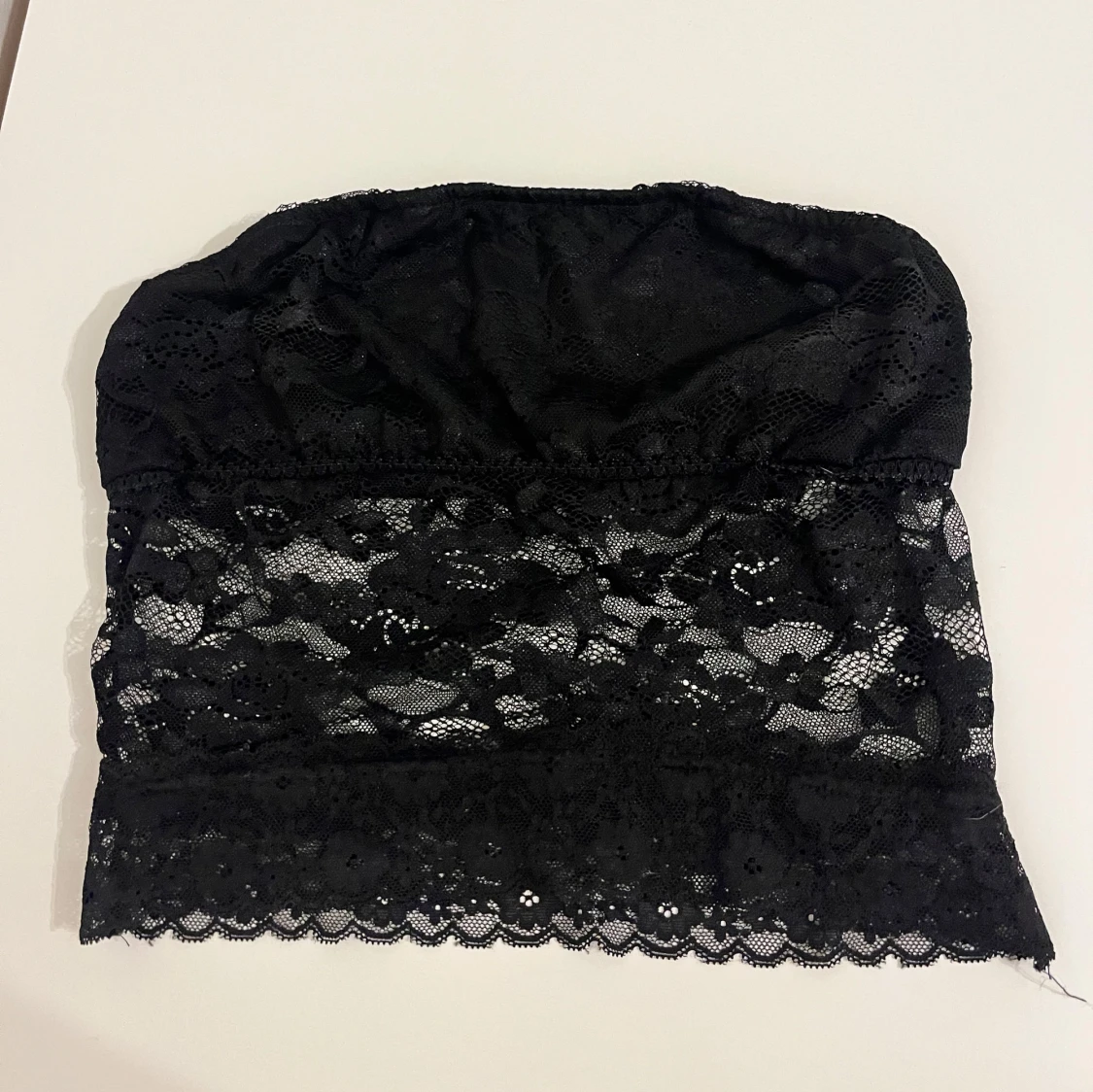 Svart spets tubtopp - 1