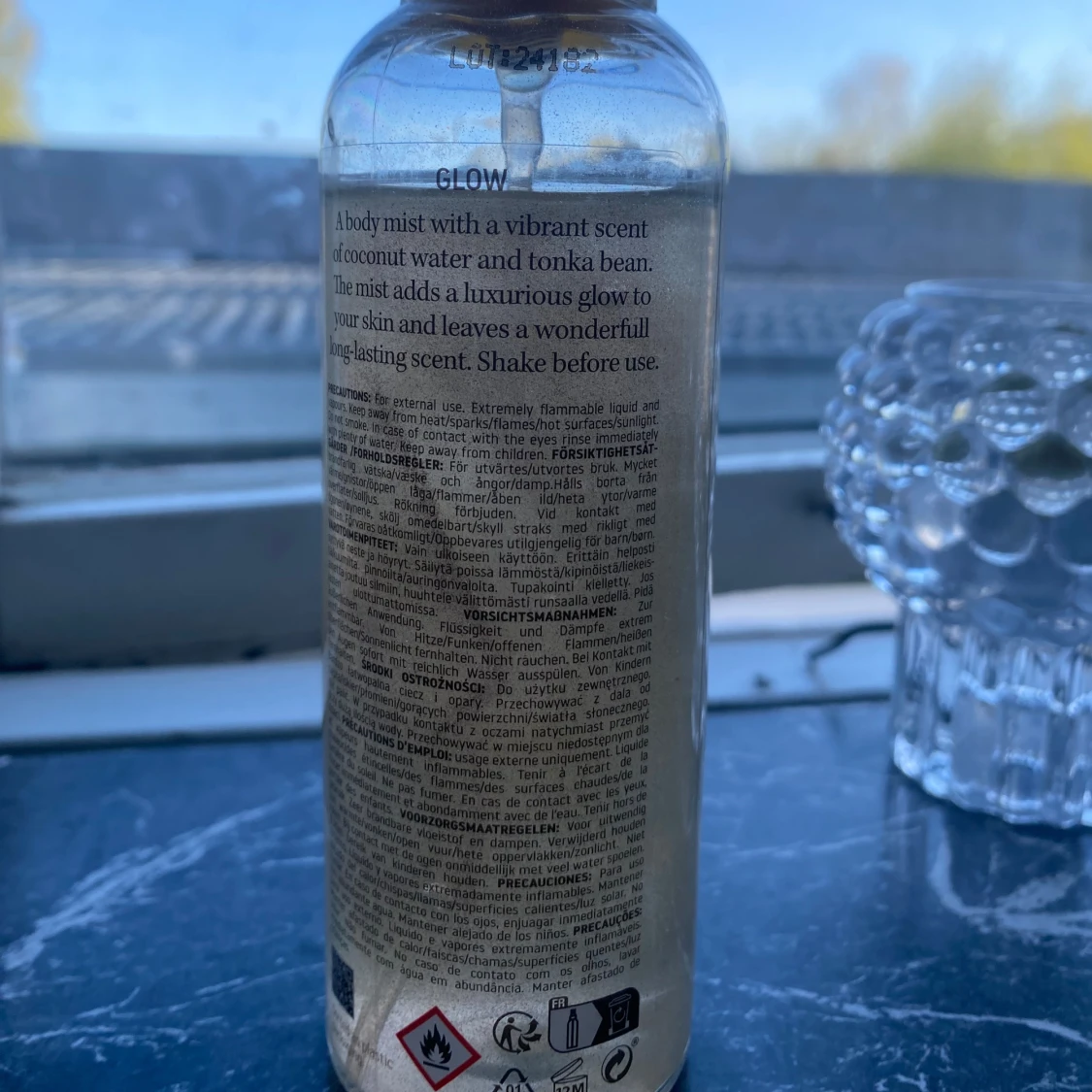 Shimmering body mist glow - 1