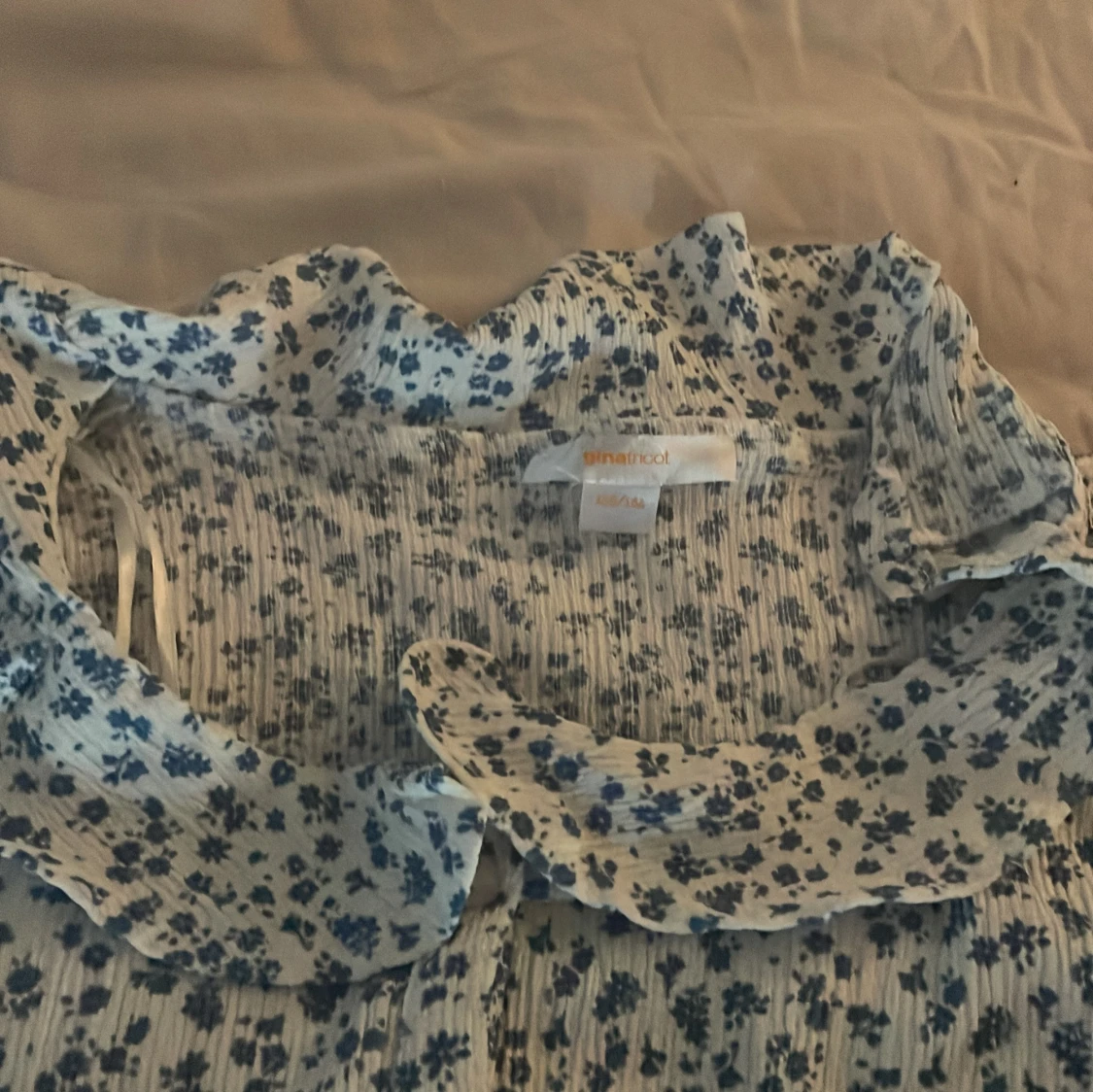 Blus Gina Tricot - 1