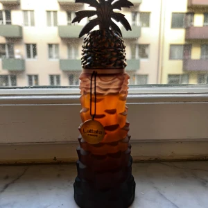 Lattafa Ajwaa - Ajwaa från Lattafa pride collection. Ca 90/100ml kvar