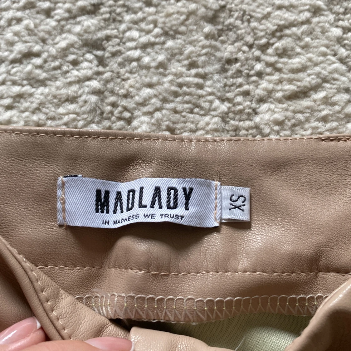 Beiga skinnbyxor från Madlady - 1