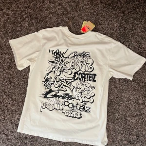 Corteiz Graffiti Tee - White corteiz graffiti tee in brand new condition! Tags still intact, no stains, rips etc. Message for more information!
