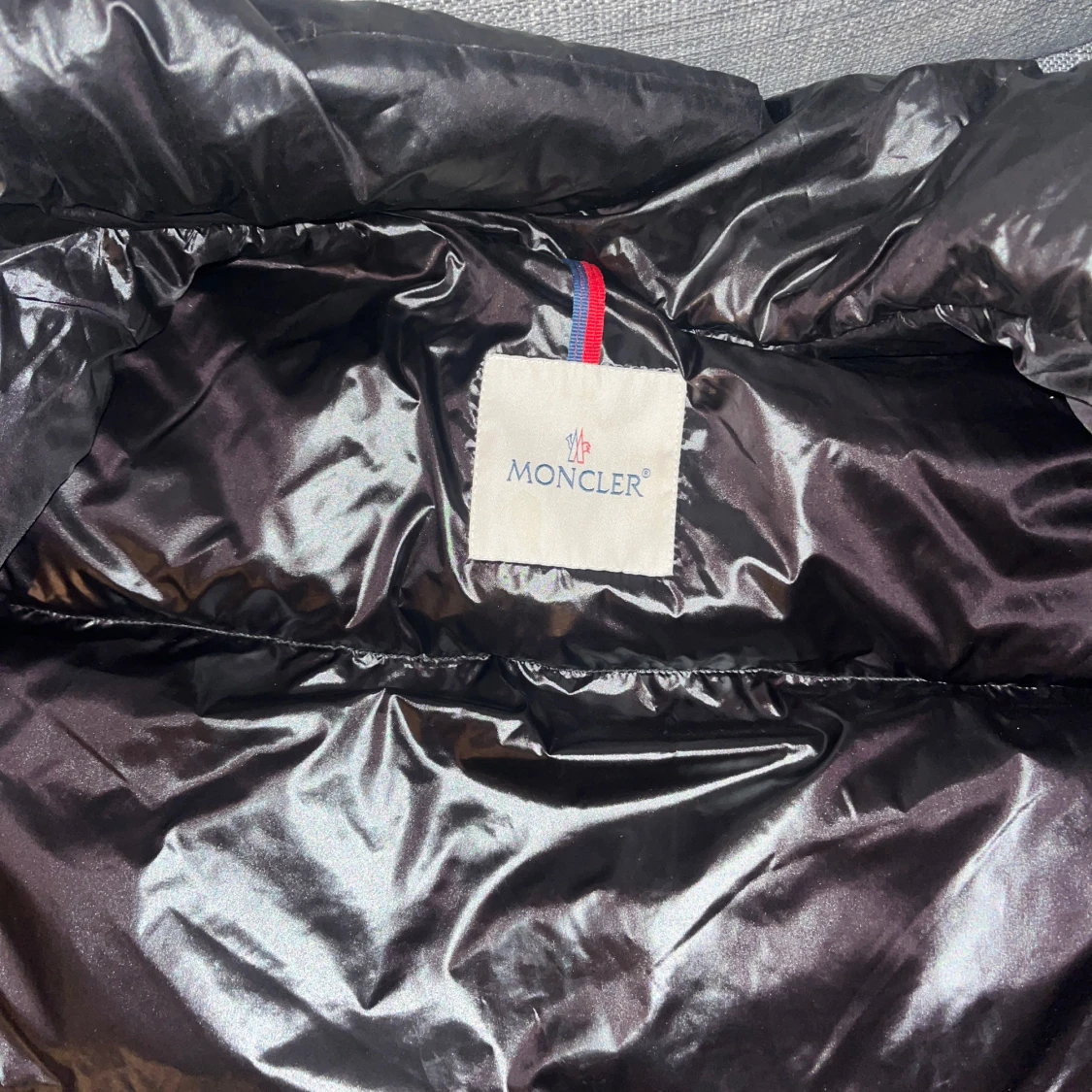 Moncler Montbelliard - 3