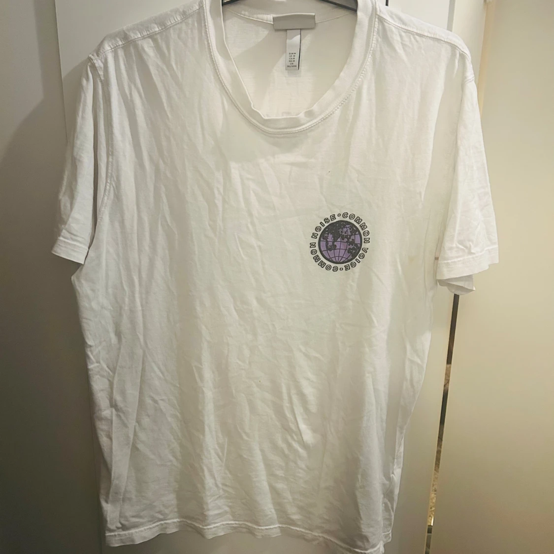 Vit t-shirt med tryck från H&M