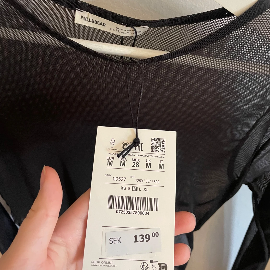 Svart meshtröja från Pull&Bear - 1