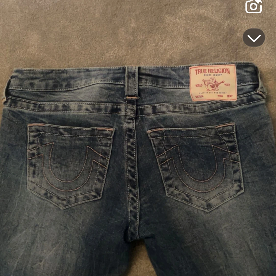 Blå bootcut jeans från True Religion - 3