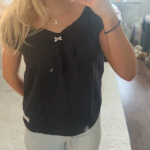 Odd Molly Topp - Skit söt topp från odd Molly, storlek 0 som motsvarar xs tror jag, dm för mer