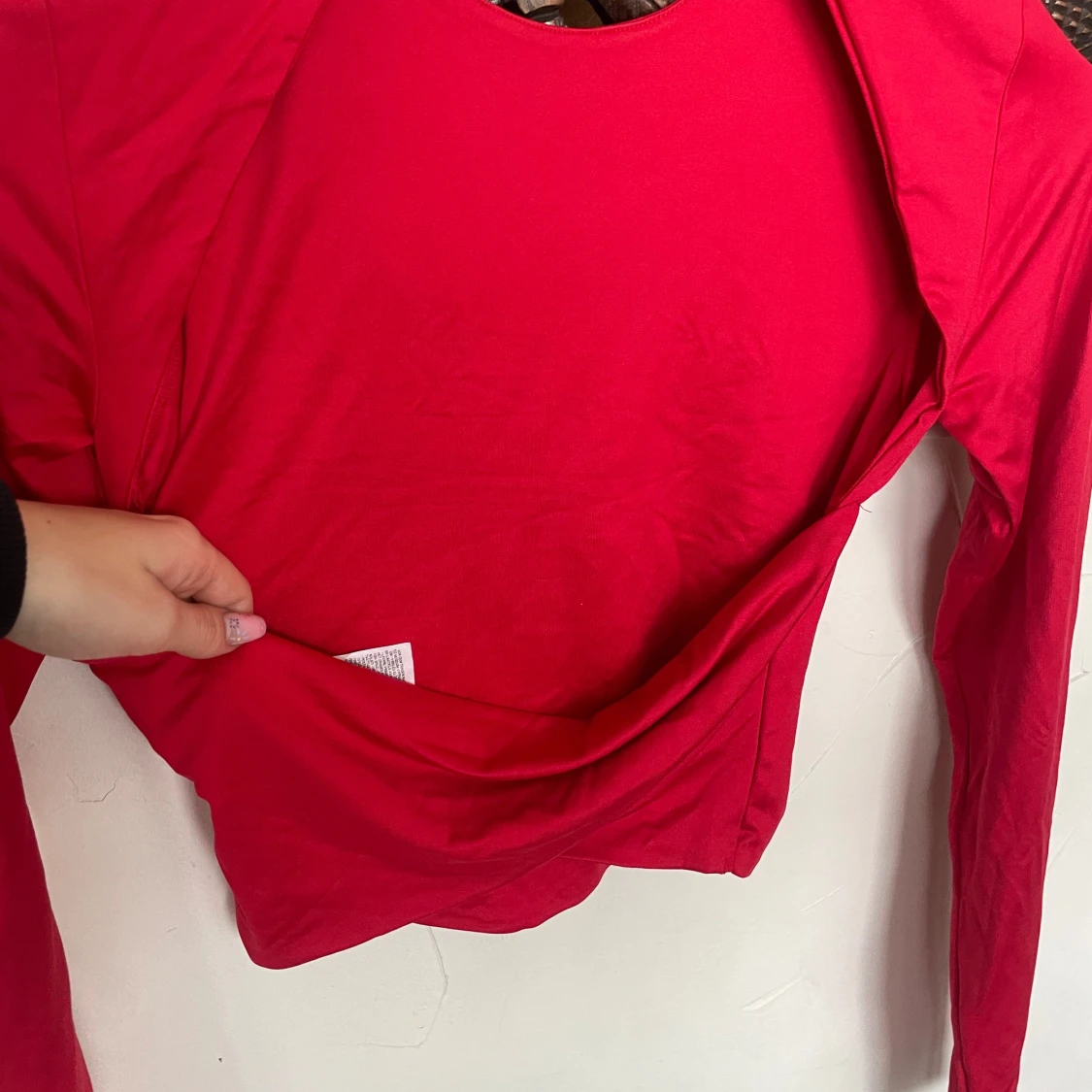 Röd långärmad topp med öppen rygg från New Yorker - 3