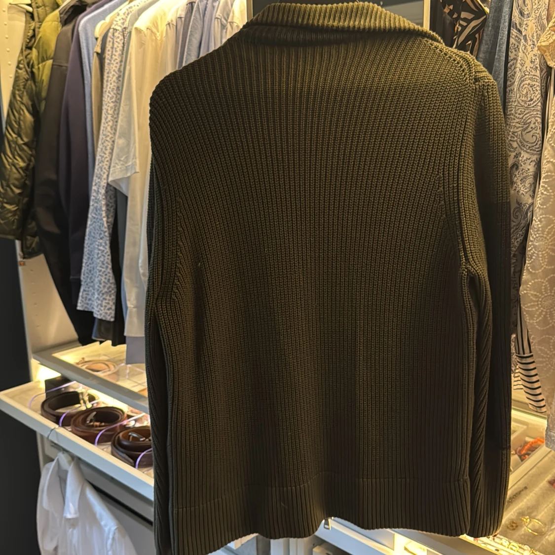 Olivgrön stickad hybridjacka från Moncler - 2