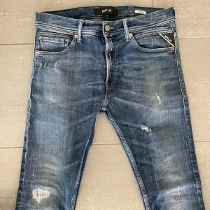 Replay  - Säljer nu dessa Replay jeans, skriv för fler bilder/frågor🙌🏼
