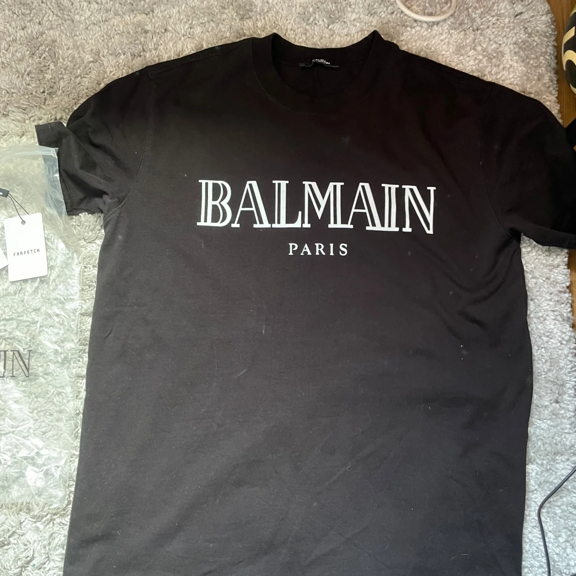 Svart t-shirt från Balmain Paris