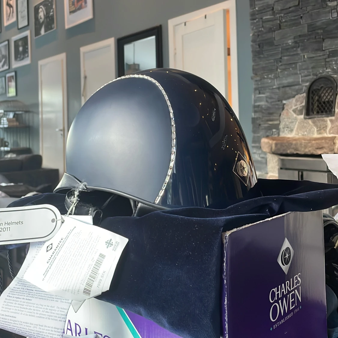 Charles Owen ridhjälm  - 2