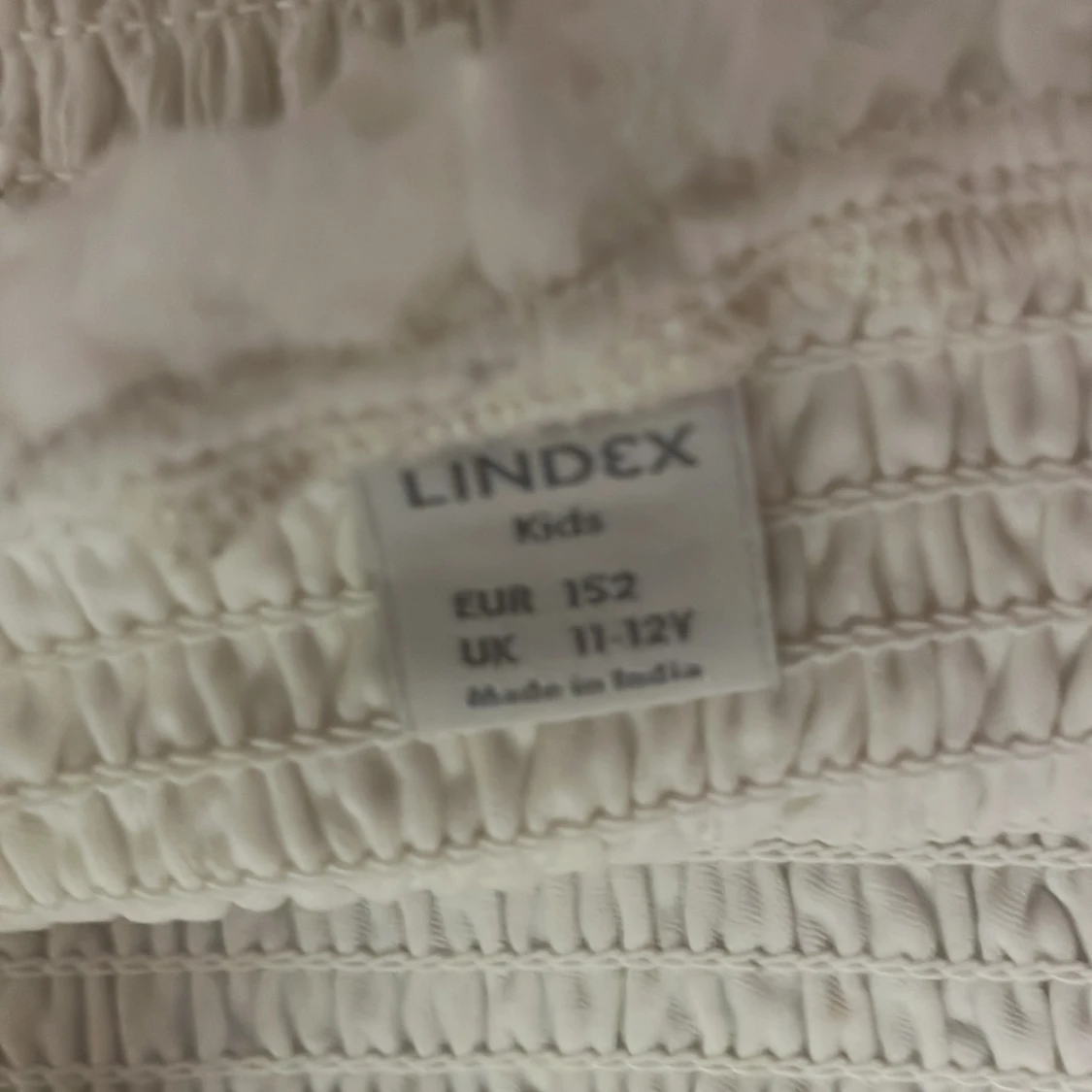 Vit sommarklänning från Lindex - 1