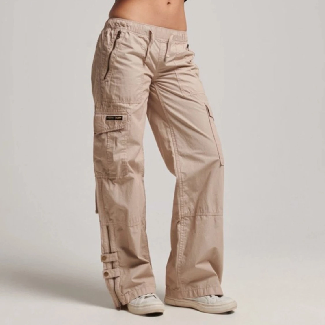 Superdry cargo byxor