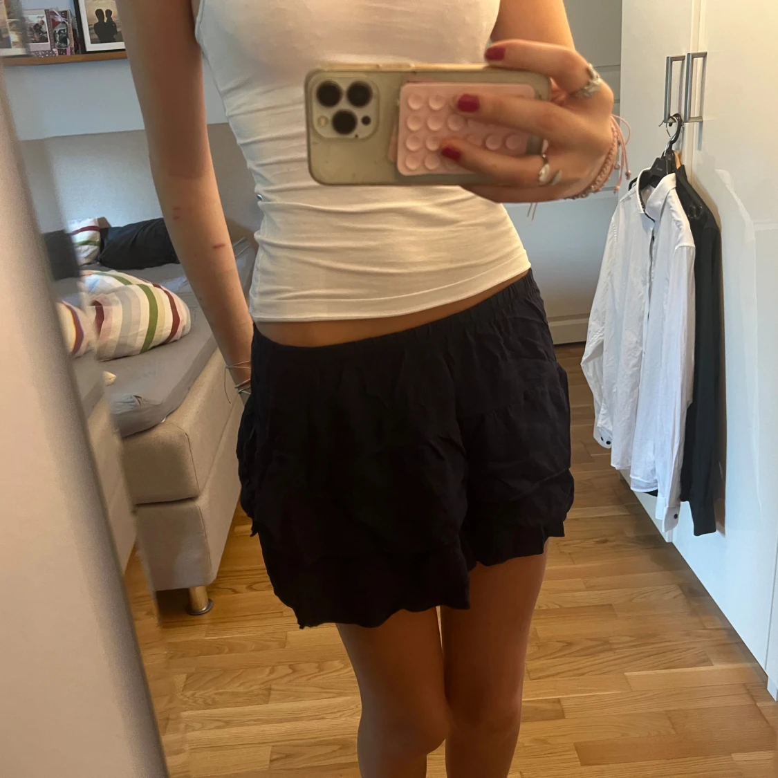 Mörkblå volangkjol - 1