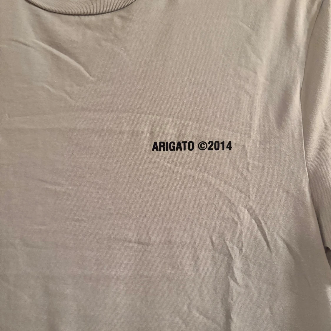 T-shirt från Arigato - 1