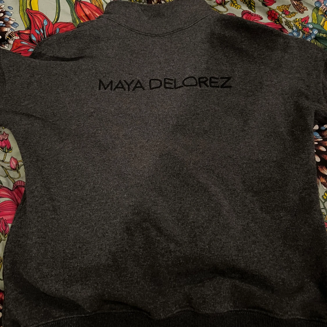 Mörkgrå half zip tröja Maya Delorez XS