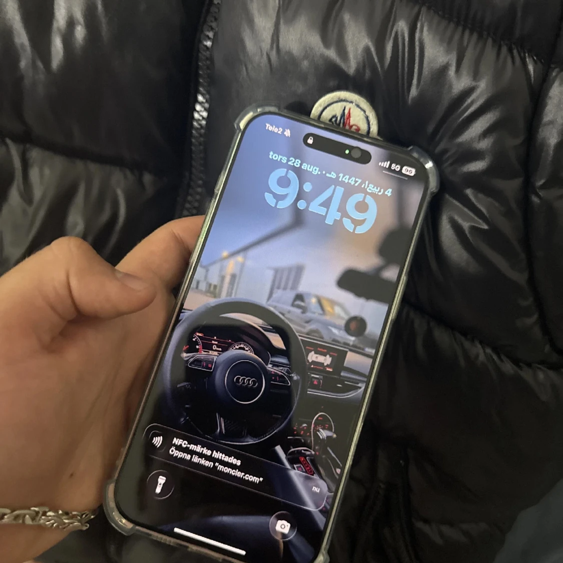 Svart dunväst från Moncler - 3