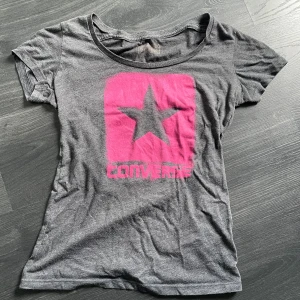 Converse topp - Snygg vintage converse topp‼️🔥