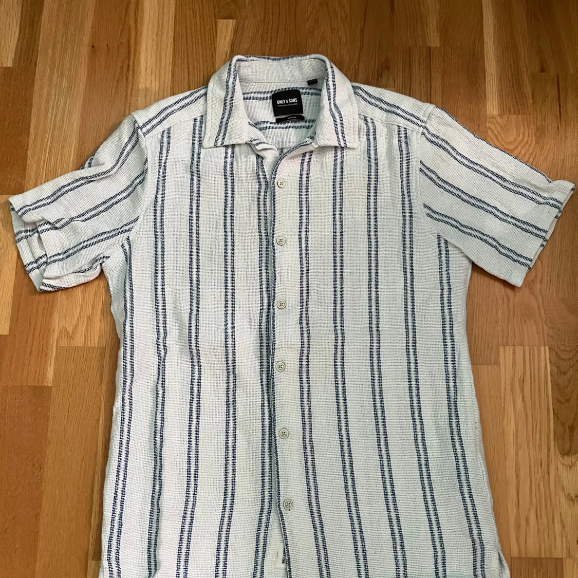 Randig skjorta från Only & Sons - 1