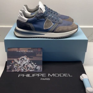 Philippe Model Trainers - Philippe Model Trainers | Skick 9/10 | Box, extra skosnören följer med vid köp | Hör av er för mer information/bilder! 