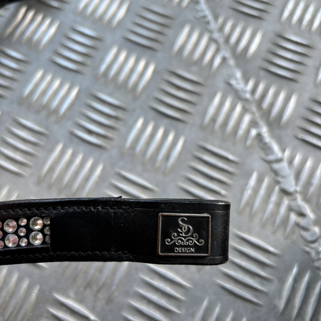 Svart pannband till träns - 1