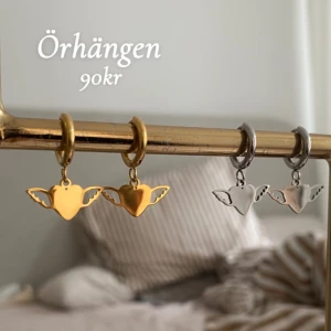 Örhängen  - Frakt 22kr 