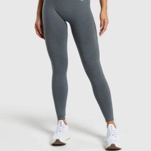 Gymshark tights  - Grå tights från gymshark. Använda fåtal gånger så inga defekter finns
