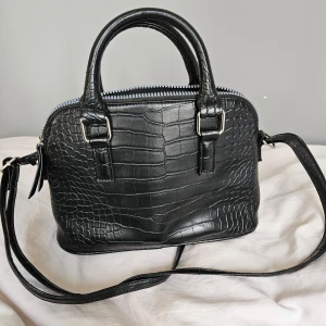 Väska - Har använts men är i gott skick