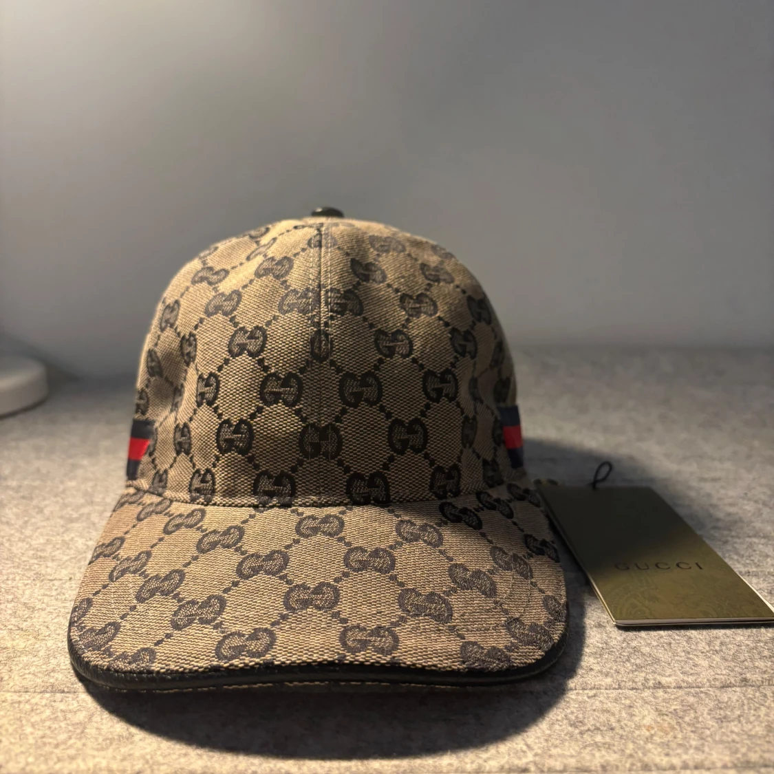 Beige gucci keps - 1