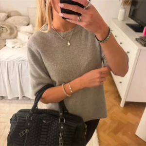 Kashmir tröja - Så fin lite nopprig men inget man tänker på💞