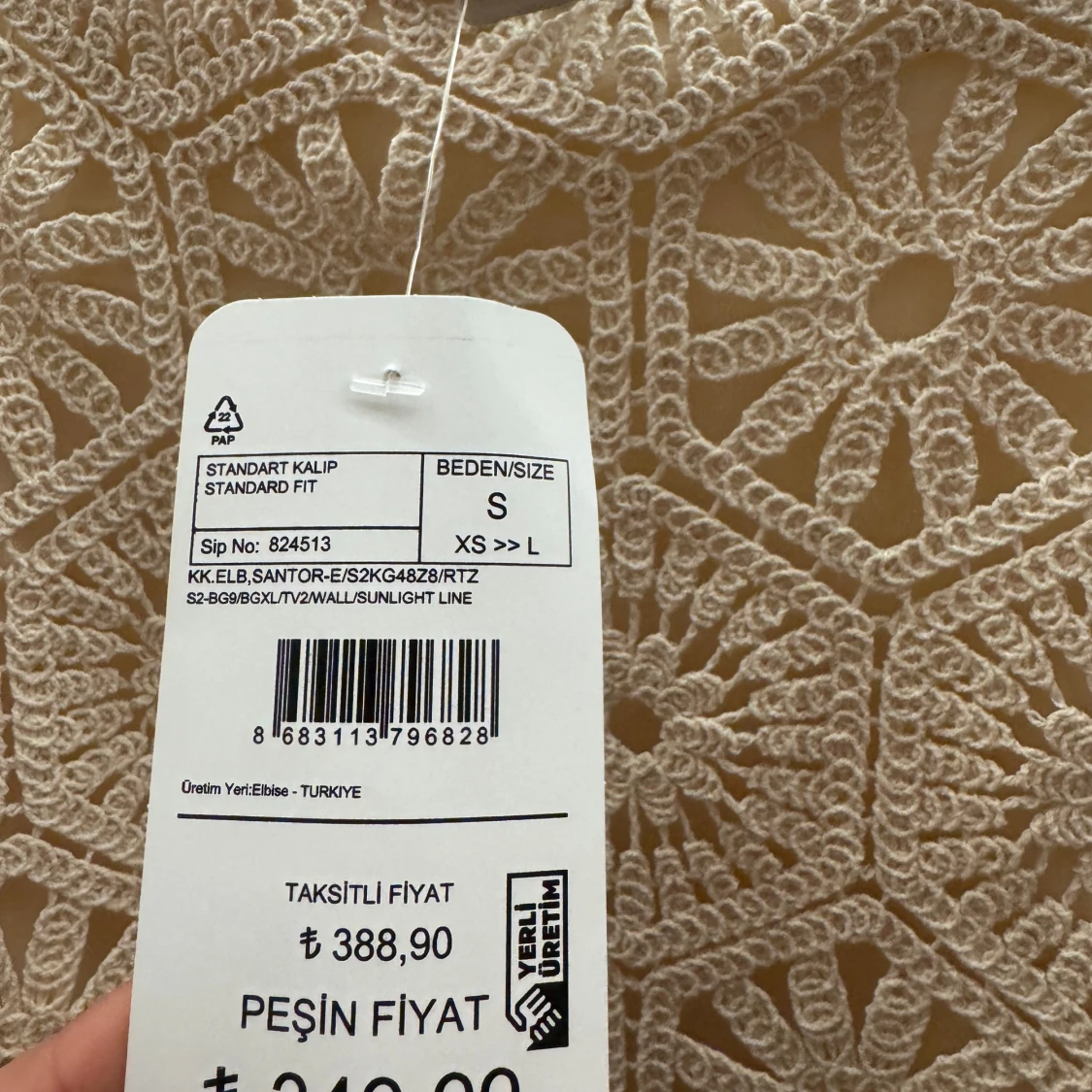 Beige virkad klänning - 1