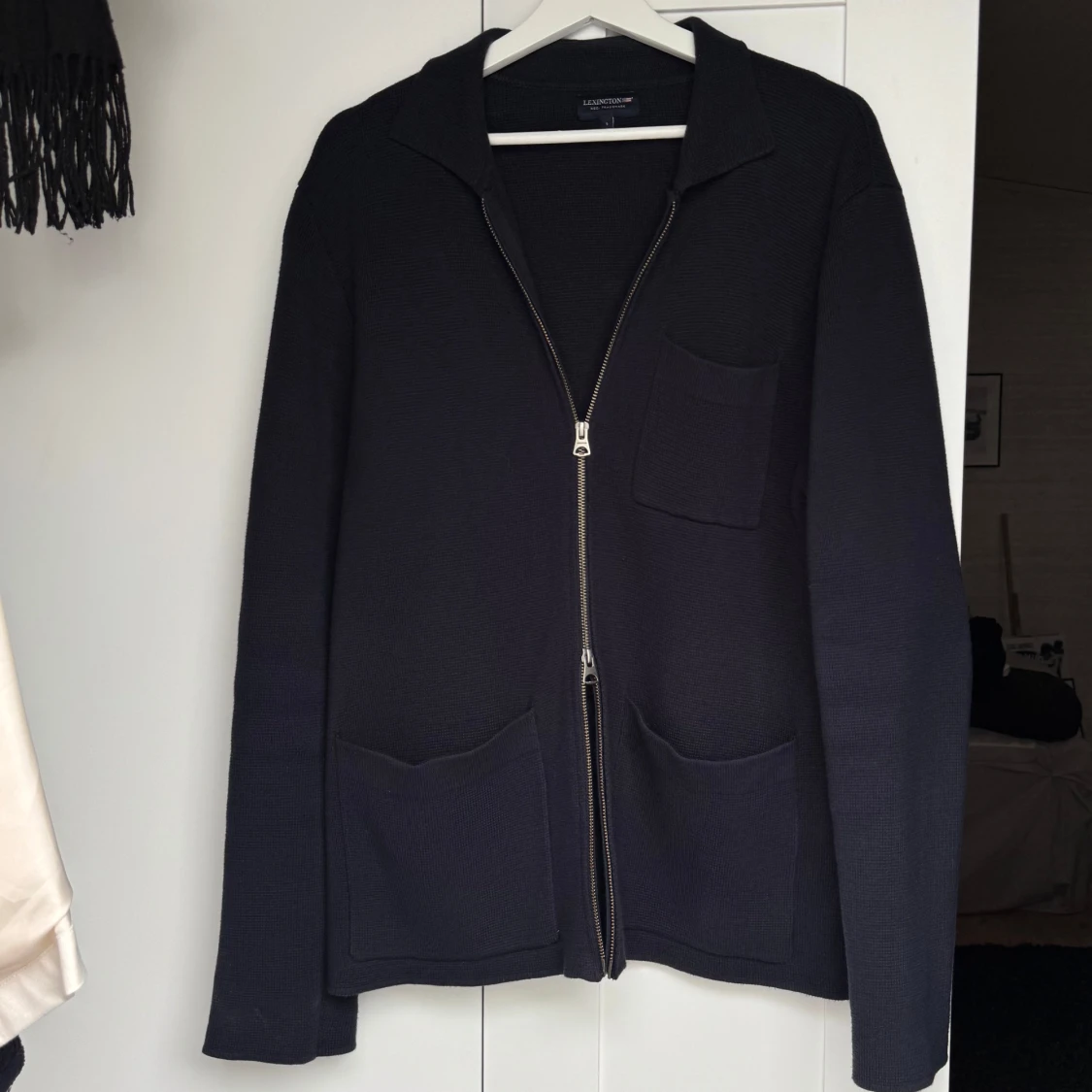 Mörkblå overshirt från Lexington