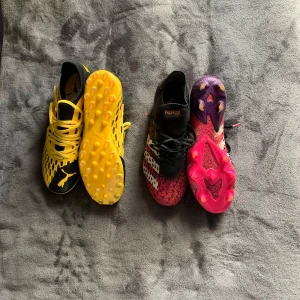 Adidas Predator och Puma Future - Adidas predator demonskin Lossat något på vänster skon fram, annars i fint skick, storlek 42 2/3 1200 kr  Puma future net fit Skor i nyskick, endast testade en gång, storlek 42,5 1400 kr
