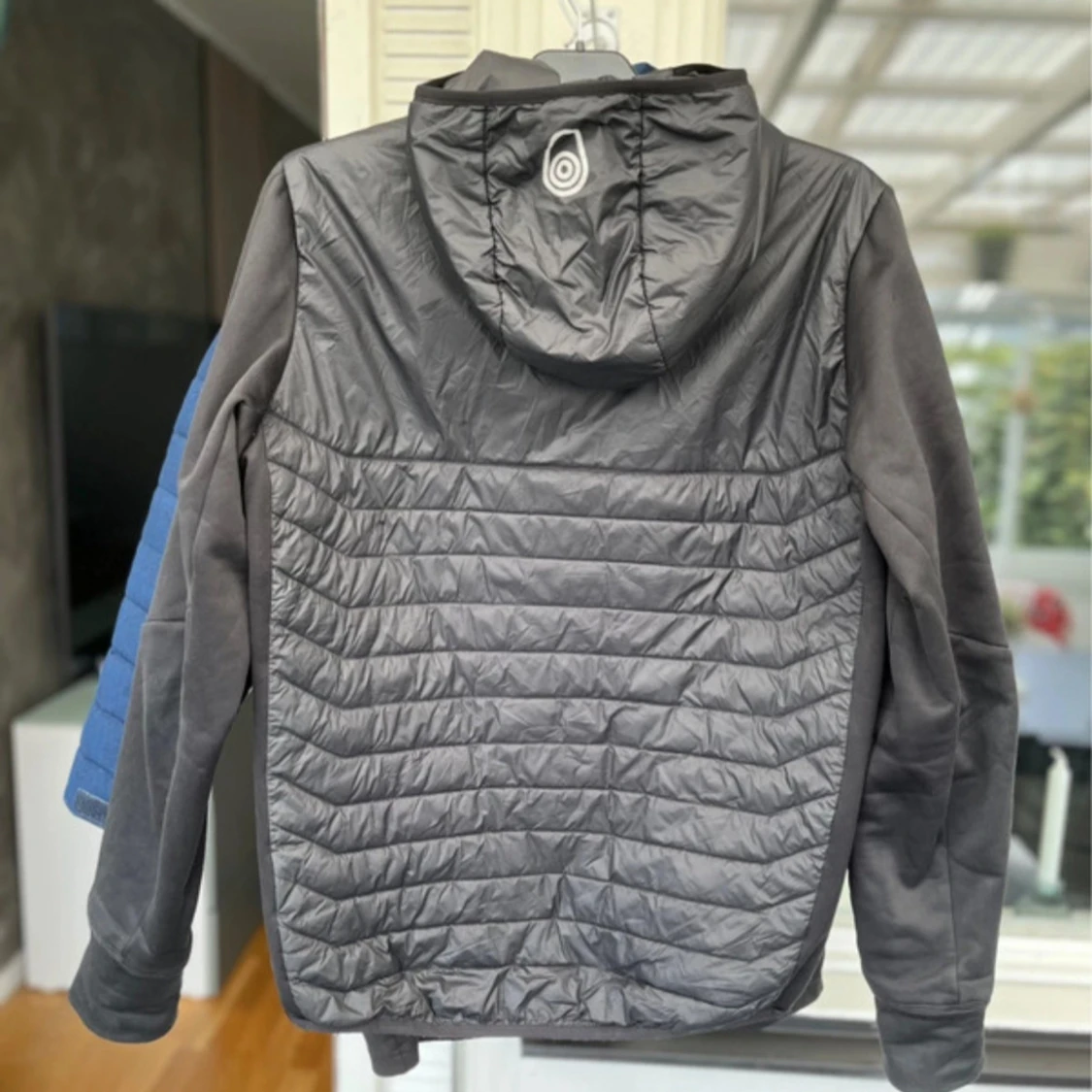 Svart hybridjacka Sail Racing - 1