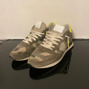 Philippe models - Säljer ett par snygga Philippe model skor i storlek 42 i bra skick