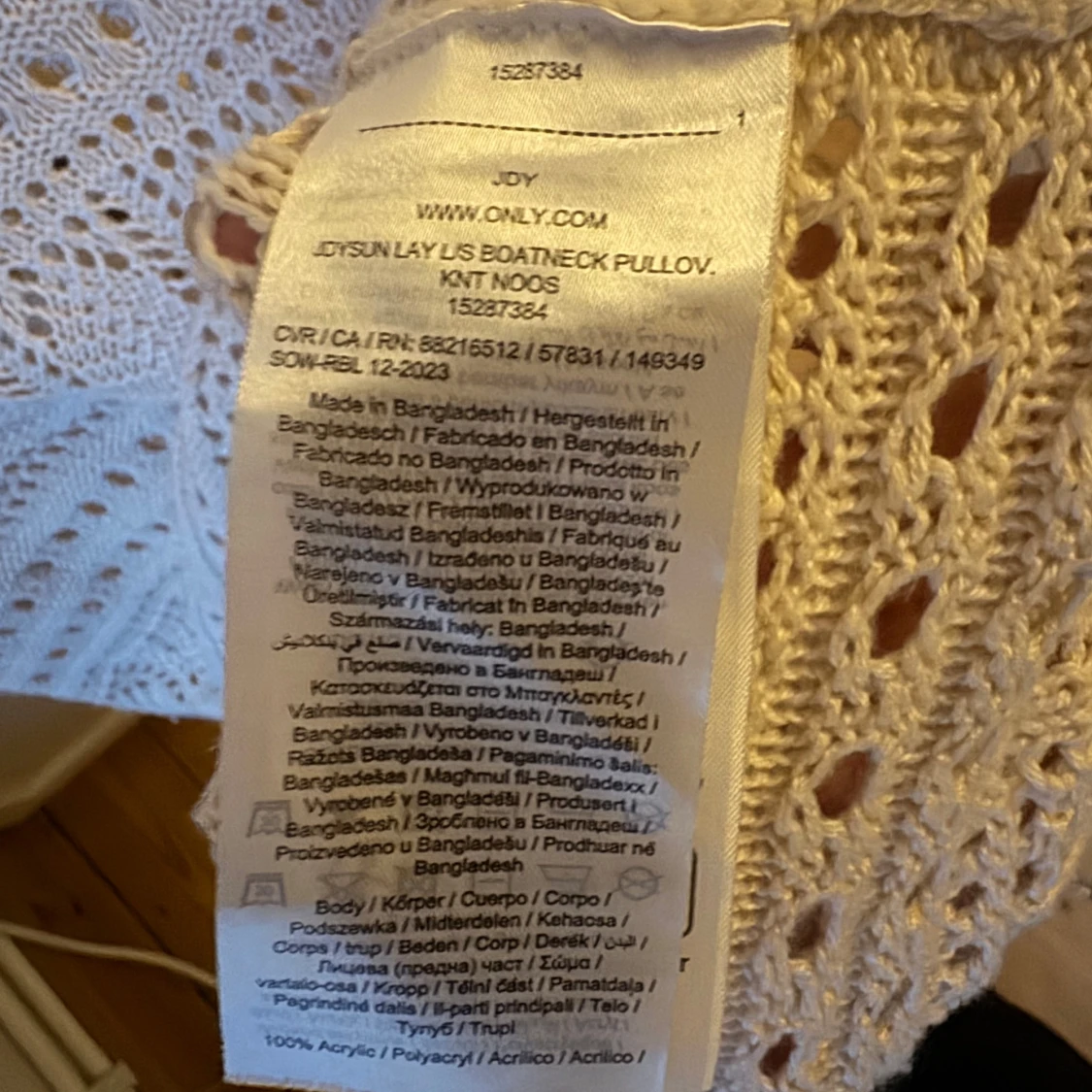 Beige stickad tröja JDY med hålmönster - 2