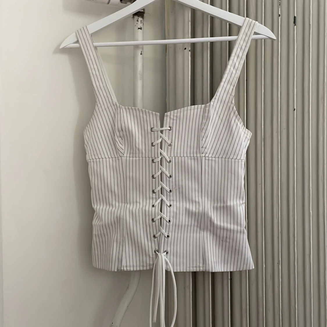 Vit randig korsettopp från Zara  - 1