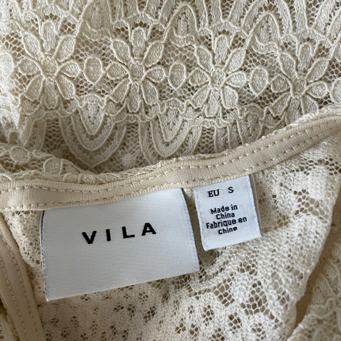 Spetsblus från vila - 3