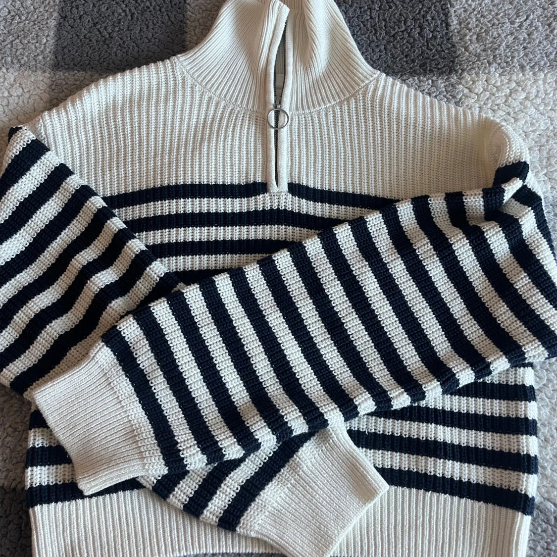 Randig stickad half zip tröja🥰 - 2