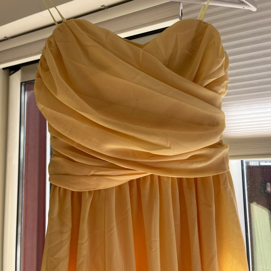 Gul långklänning från LuLu's - 2
